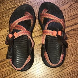 aztec print chacos
